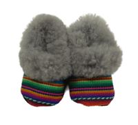 Barevné pruhované zateplené válenky s kožešinou vel. 16