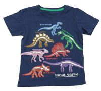 Tmavomodré tričko s barevnými kostrami dinosaurů 