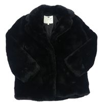 Černý kožešinový kabát F&F