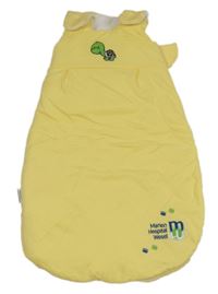 Žlutý zateplený spací pytel s želvou