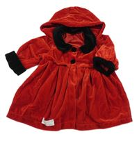 Červený sametový lehký propínací kabátek s kapucí 