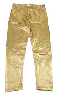 Zlaté legíny Leigh Tucker