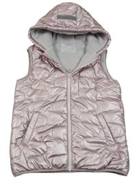 Lila lesklá prošívaná šusťáková zateplená vesta s kapucí Nutmeg