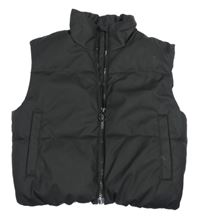 Černá koženková zateplená crop vesta Matalan