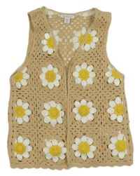 Hnědá háčkovaná květovaná vesta Primark