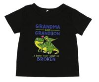 Černé tričko s dinosaury 