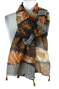 Dámská černo-čeveno-béžová vzorovaná šála s třásněmi 