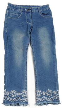 Modré rifle s výšivkami květů a motýlem