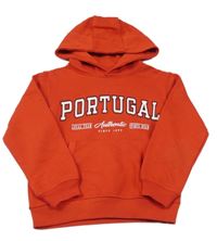 Červená mikina s nápisem a kapucí 