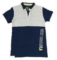 Tmavomodro-bílé polo tričko s nápisem Urban