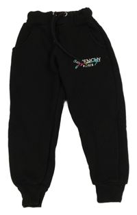 Černé tepláky s nápisem Givenchy