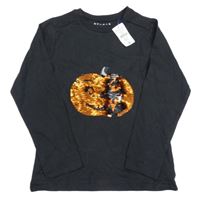 Nové - černé triko s dýní z překlápěcích flitrů NUTMEG