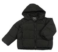 Černá prošívaná šusťáková přechodová bunda s kapucí ZARA