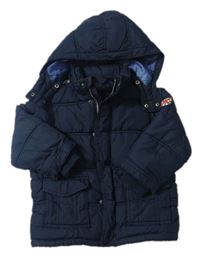 Tmavomodrá šusťáková zimní bunda s výšivkou a kapucí H&M