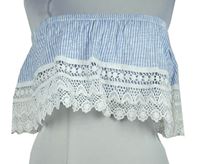 Dámský bílo-světlemodrý proužkovaný crop top s krajkou Primark 