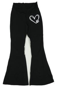 Černé bootcut legíny se srdíčkem 