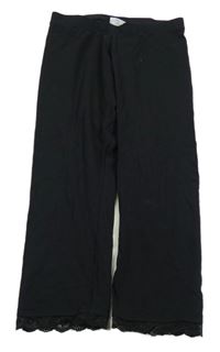 Černé capri legíny s krajkou Y.F.K.