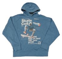 Modrošedá mikina se skateboardistou a kapucí C&A