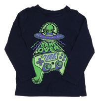 Tmavomodré triko s ovladačem a mimozemšťanem George