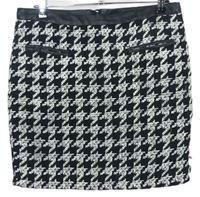 Dámská černo-bílá vzorovaná pletená sukně se vzorem kohoutí stopy Janina