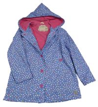 Fialový nepromokavý zateplený kabát s puntíky a kapucí