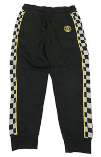 Černo-kostkované tepláky s potiskem boty a pruhy little kids