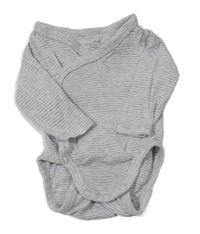 Šedo-bílé pruhované zavinovací body H&M