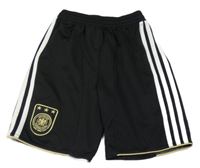 Černé sportovní funkční kraťasy s logem a pruhy Adidas