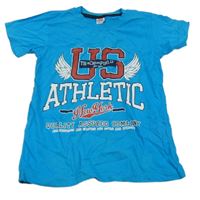 Modré tričko s nápisy 