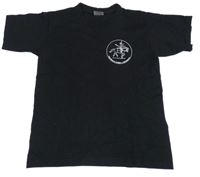 Černé tričko s potiskem 