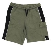 Khaki-černé teplákové kraťasy s kapsou C&A