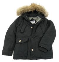 Černá šusťáková zimní bunda s kapucí s kožešinou