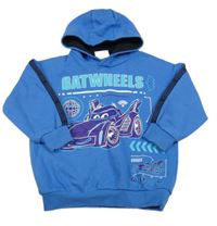 Modrá mikina s autem a nápisy a kapucí 