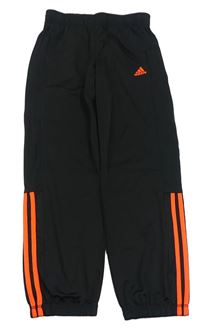 Černé sportovní tepláky s pruhy Adidas