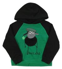 Černo-zelená mikina s ovcí a kapucí 