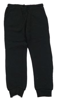 Černé cuff tepláky Y.F.K. 