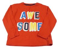 Červné triko s nápisem Urban