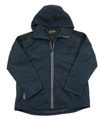 Tmavomodrá šusťáková jarní bunda s nášivkou a kapucí Next