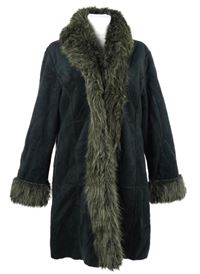 Dámský černý semišový kabát s kožíškem E-vie 