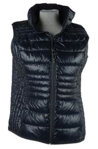 Dámská tmavomodrá šusťáková zateplená péřová vesta S. Oliver