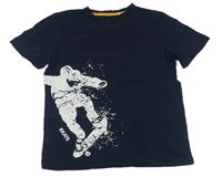 Tmavomodré tričko se skateboardem Yigga 