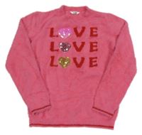 Růžový chlupatý svetr s nápisy a srdíčky z flitrů M&Co.