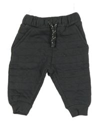 Tmavošedé vzorované tepláky C&A