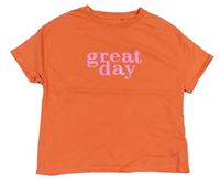 Oranžové tričko s nápisem Next