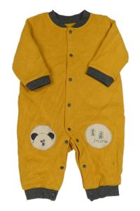 Okrový overal s nášivkami