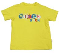 Žluté tričko se skvrnami a nápisem Mitch&Son