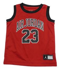 Červené sportovní tílko s číslem Air Jordan