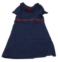 Tmavomodré šaty s kostkovaným pruhem a mašlí a límečkem St. Bernard