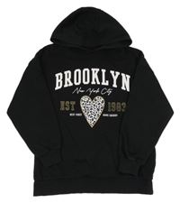 Černá mikina s nápisem a kapucí George