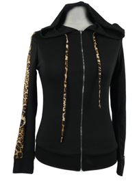 Dámská černo-vzorovaná sportovní propínací mikina s kapucí 